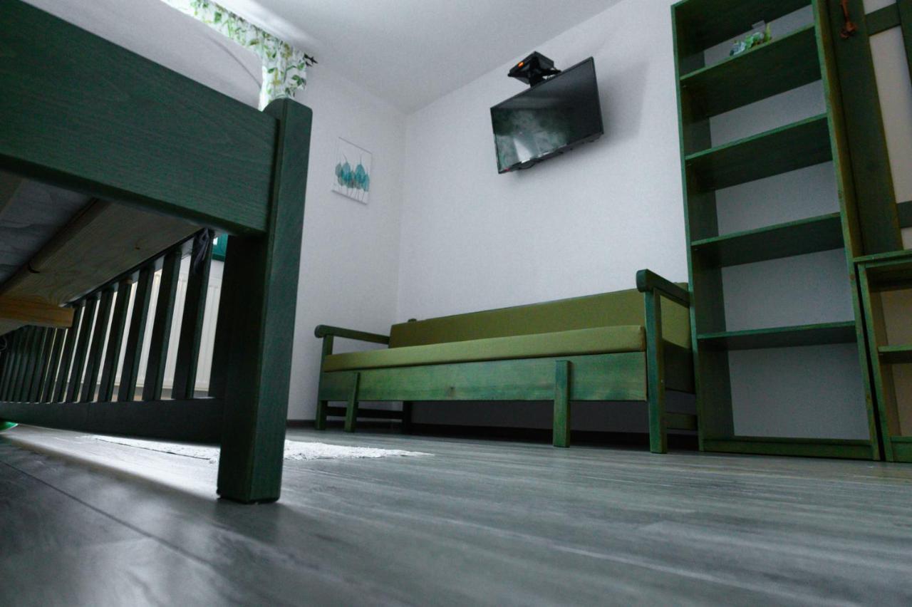 Kadarhaz Bed & Breakfast Vlahita Ngoại thất bức ảnh