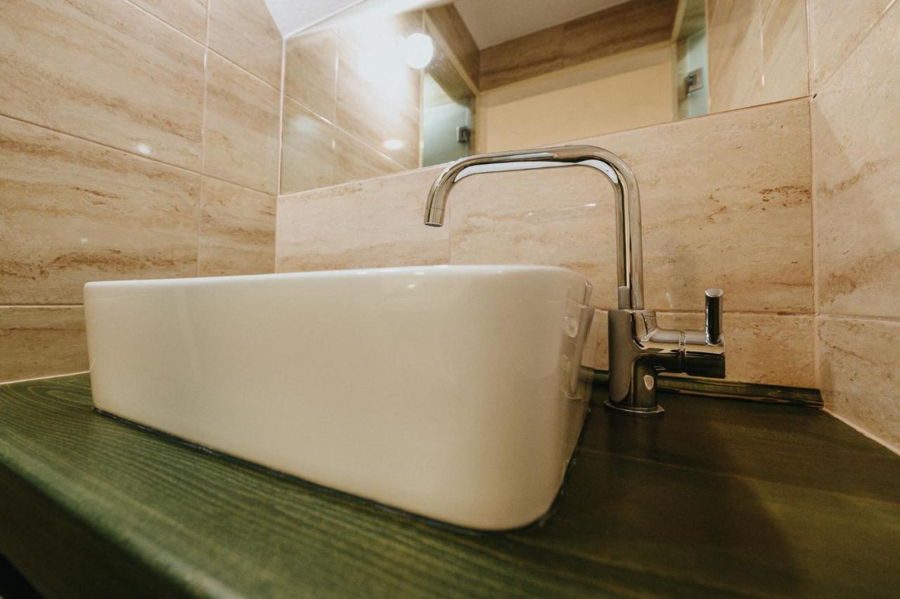 Kadarhaz Bed & Breakfast Vlahita Ngoại thất bức ảnh
